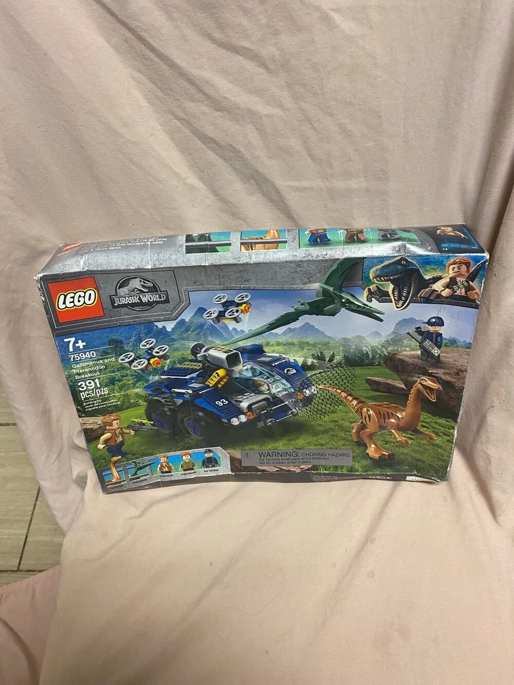 LEGO 75940 Jurassic World: Gallimimus Pteranodon Breakout New Sealed Damaged Box
